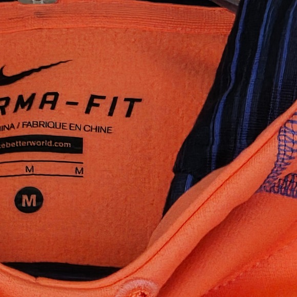 Nike Therma FIT Hoodie Women's Medium Neon Coral w Purple Swoosh Athletic - Picture 4 of 8